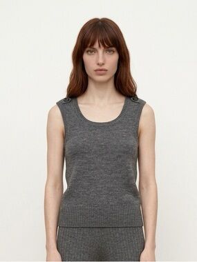 %50 Wool Gray Women's Sleeveless Top By Jacob’s | Wool | Vest | XS
